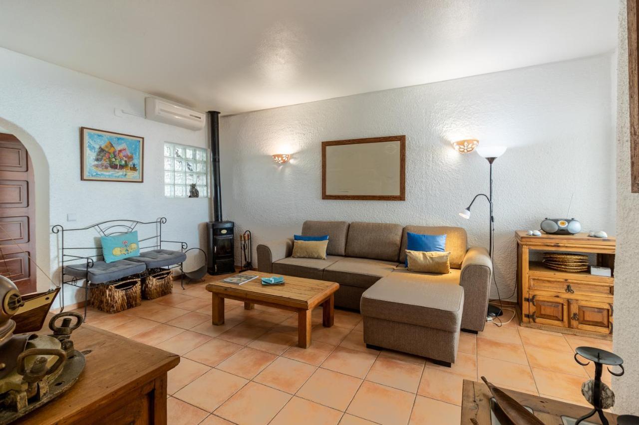 קארבואירו Apartment Gil מראה חיצוני תמונה